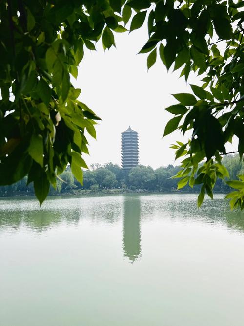 2025新澳门正版免费正题175和商家售卖未名湖湖水与商家售卖未名湖湖水怎么赔偿
