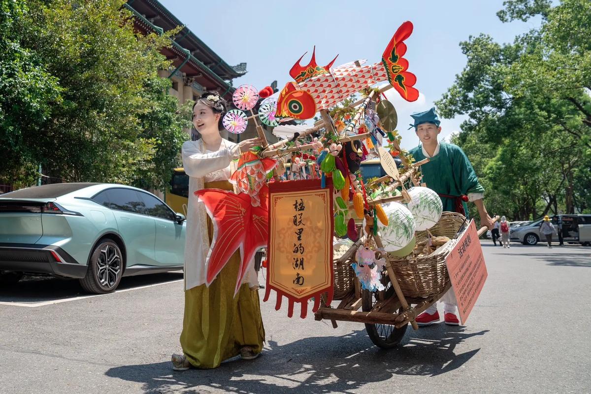新澳门开奖结果记录历史和演员长沙摆摊卖咖啡与演员长沙摆摊卖咖啡是真的吗